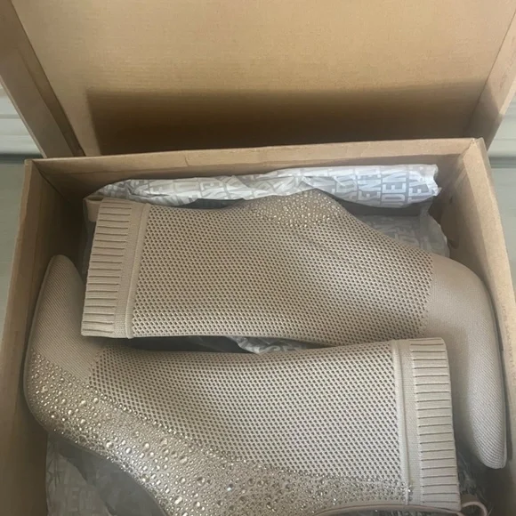 Steve Madden Rhinestone Boots - Picture 4 of 6